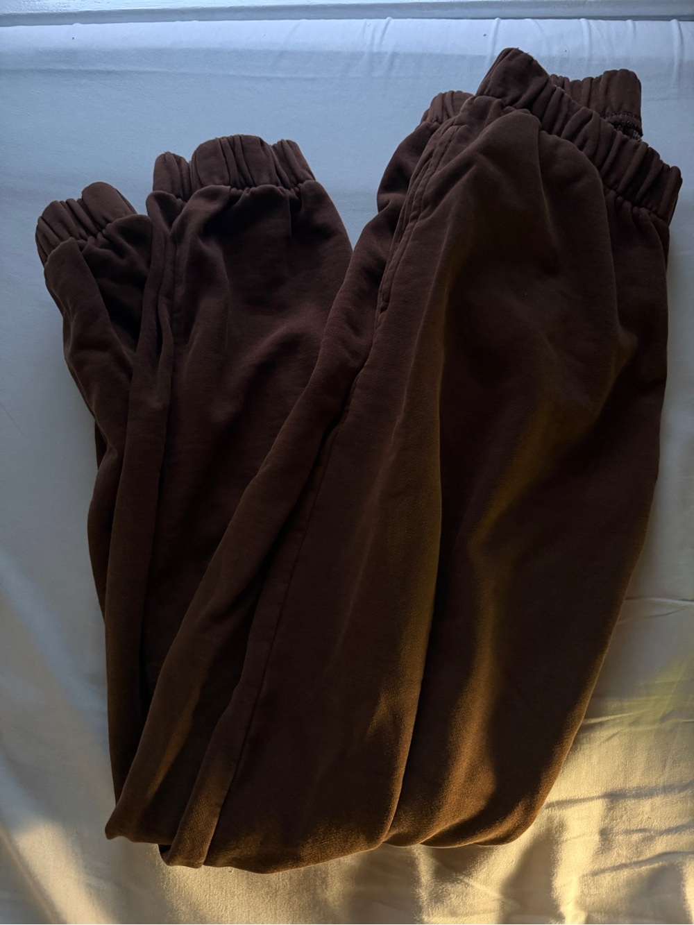 Brandy Melville Brown Cuffed Sweatpants